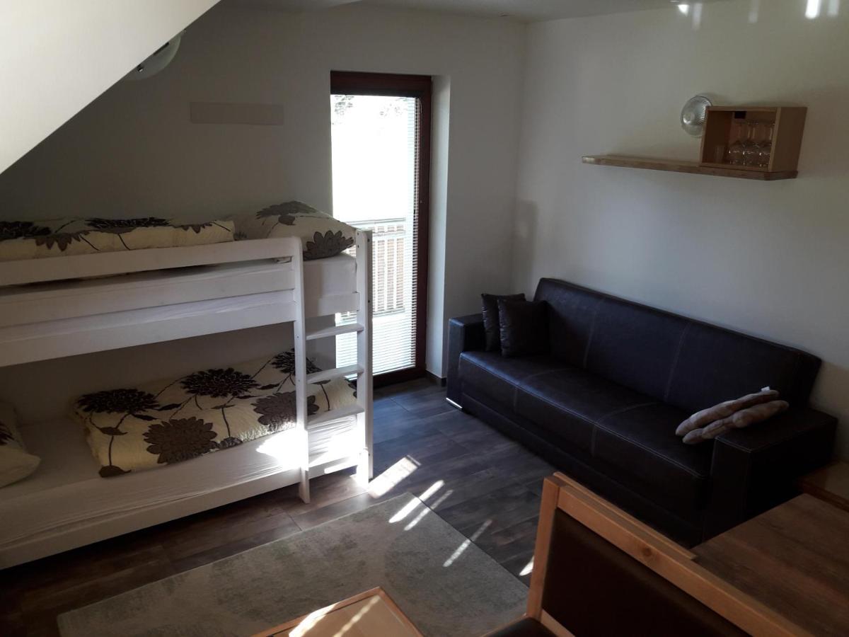 קמניק Simnovi Apartmaji - Surrounded By Nature מראה חיצוני תמונה