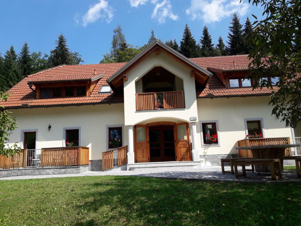 קמניק Simnovi Apartmaji - Surrounded By Nature מראה חיצוני תמונה