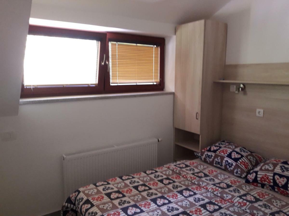 קמניק Simnovi Apartmaji - Surrounded By Nature מראה חיצוני תמונה
